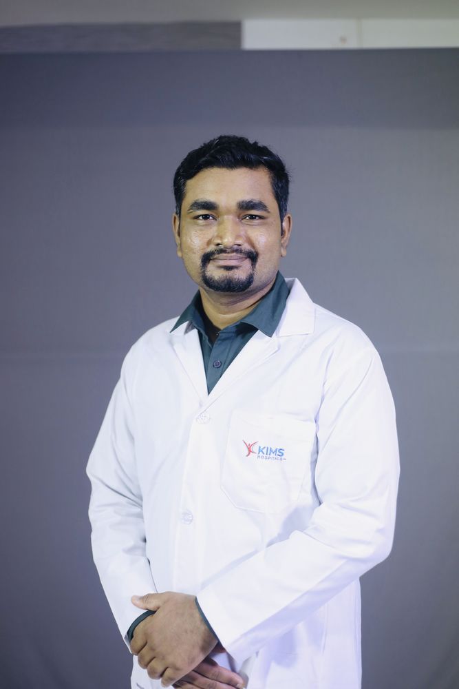 Dr. Manjunath M N - Transplant Pulmonologist at KIMS Hospital, Electronic City, Bengaluru
